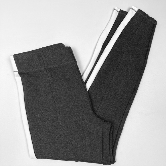 Abercrombie & Fitch Side Striped Legging - Picture 4 of 10